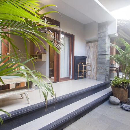 Nang Ade House Hotel Ubud  Ngoại thất bức ảnh
