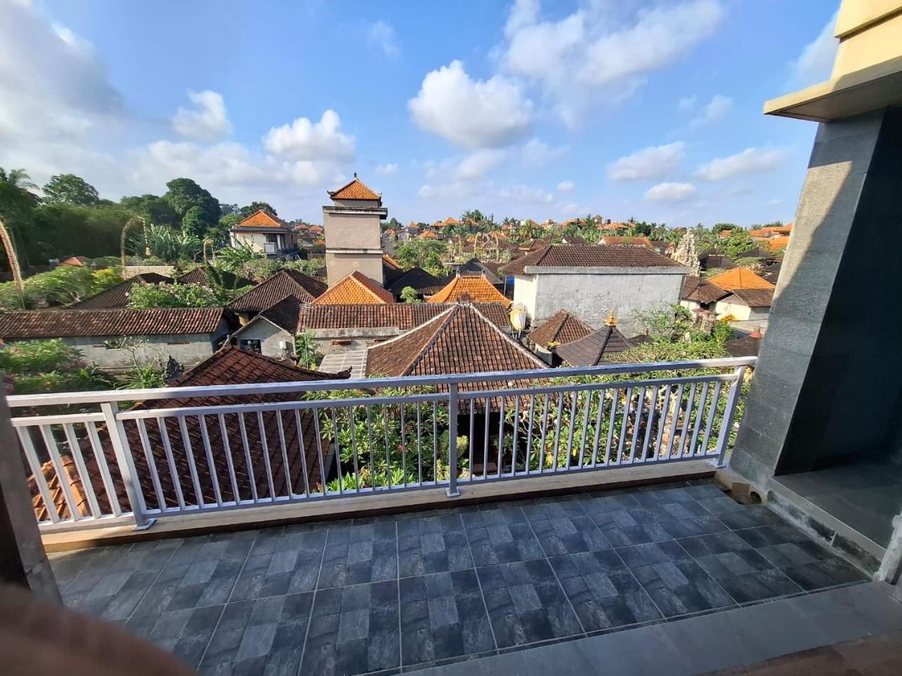 Nang Ade House Hotel Ubud  Ngoại thất bức ảnh
