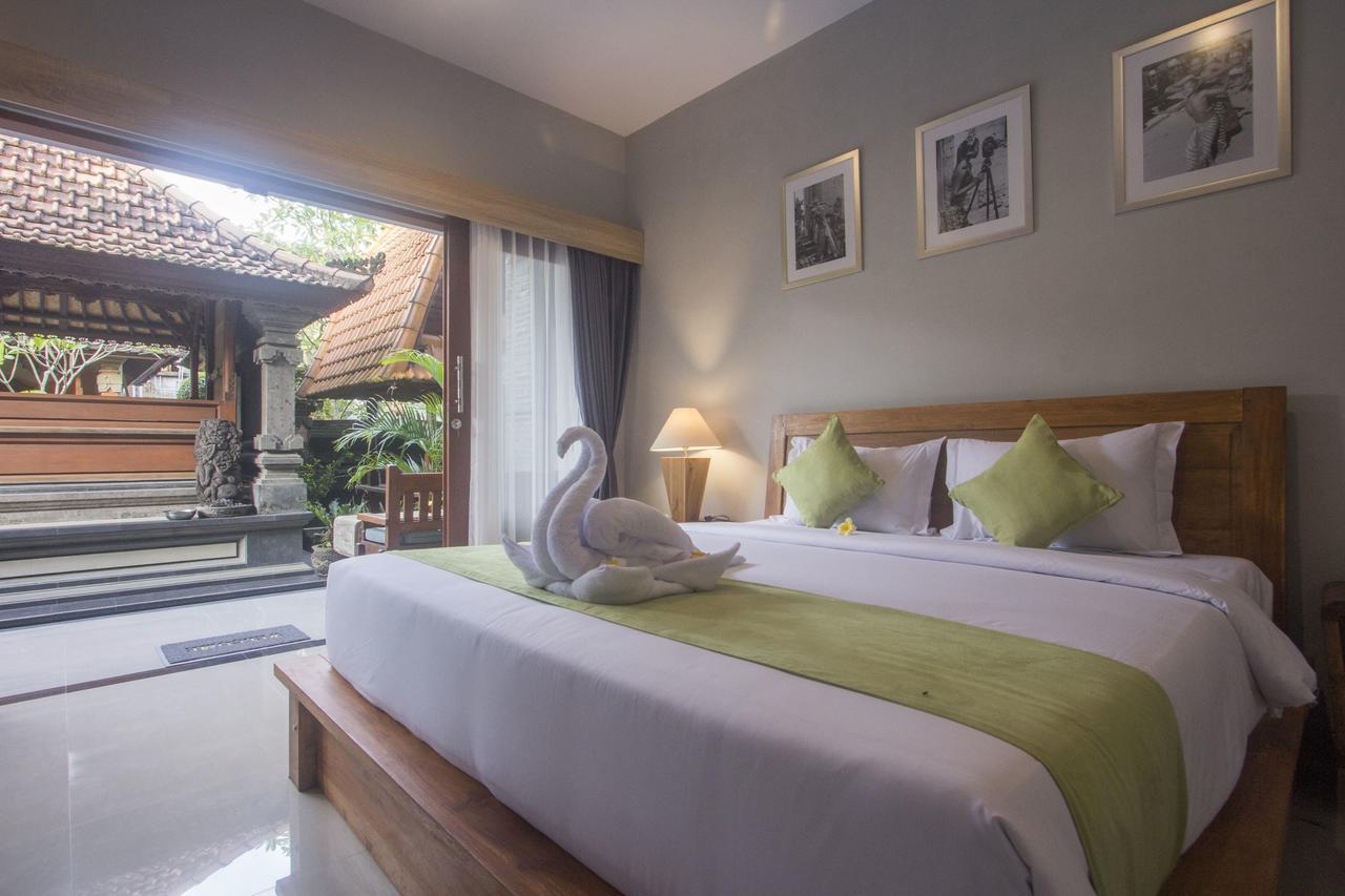 Nang Ade House Hotel Ubud  Ngoại thất bức ảnh