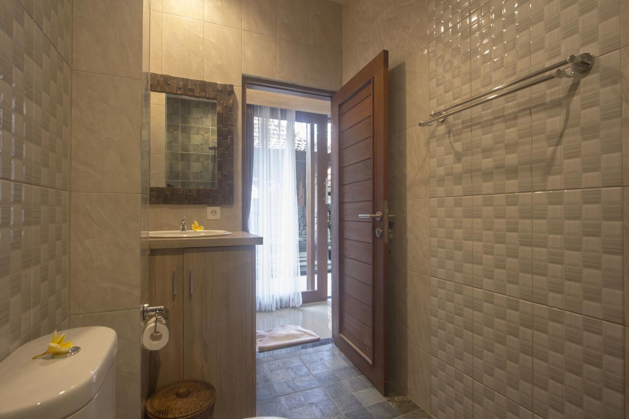 Nang Ade House Hotel Ubud  Ngoại thất bức ảnh