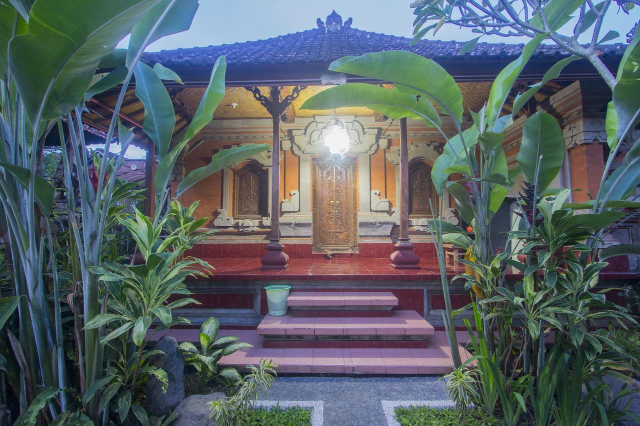 Nang Ade House Hotel Ubud  Ngoại thất bức ảnh